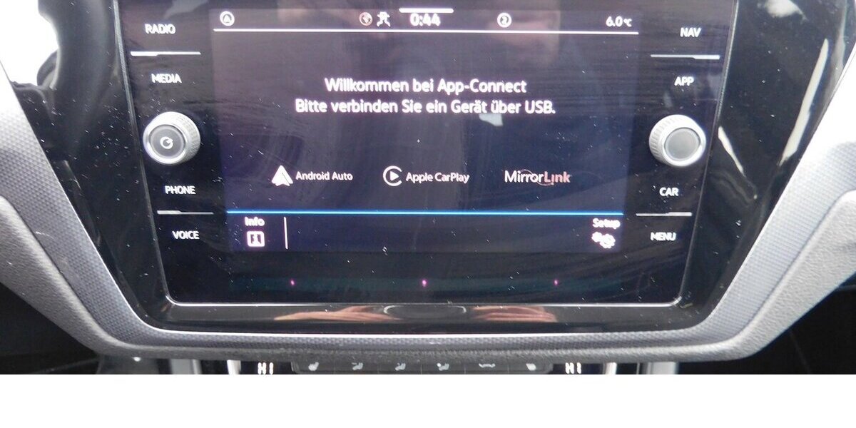 VW Touran 1.5 Comfortline Active BMT TSI DSG Navi 21.400 km 25.990 &euro; Vordorf 38533