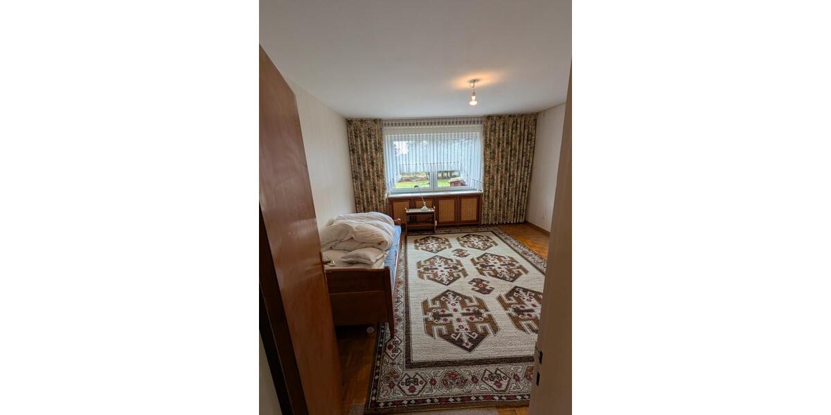 Etagenwohnung Preetz - 3 Zimmer, 70 m&sup2;, 15&euro; | Angebot:25382748