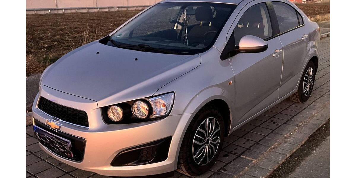 Chevrolet Aveo 82.250 km 4.199 &euro; Wiedergeltingen 86879