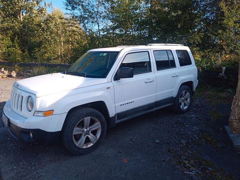 Jeep Patriot 153.543 km 3.500 € Steinbach am Wald 96361