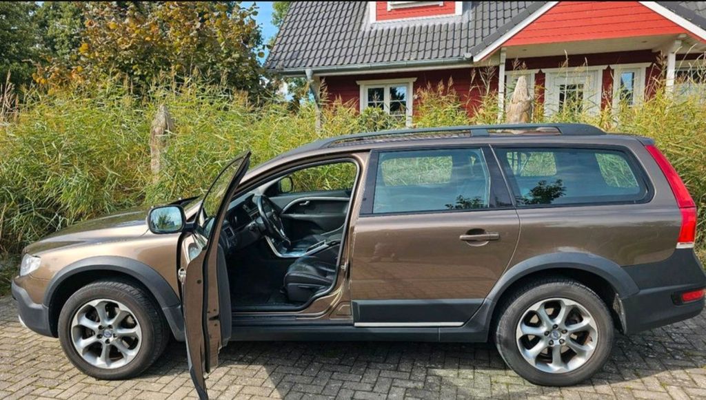 Volvo XC70 267.000 km 11.950 &euro; Wilster 25554
