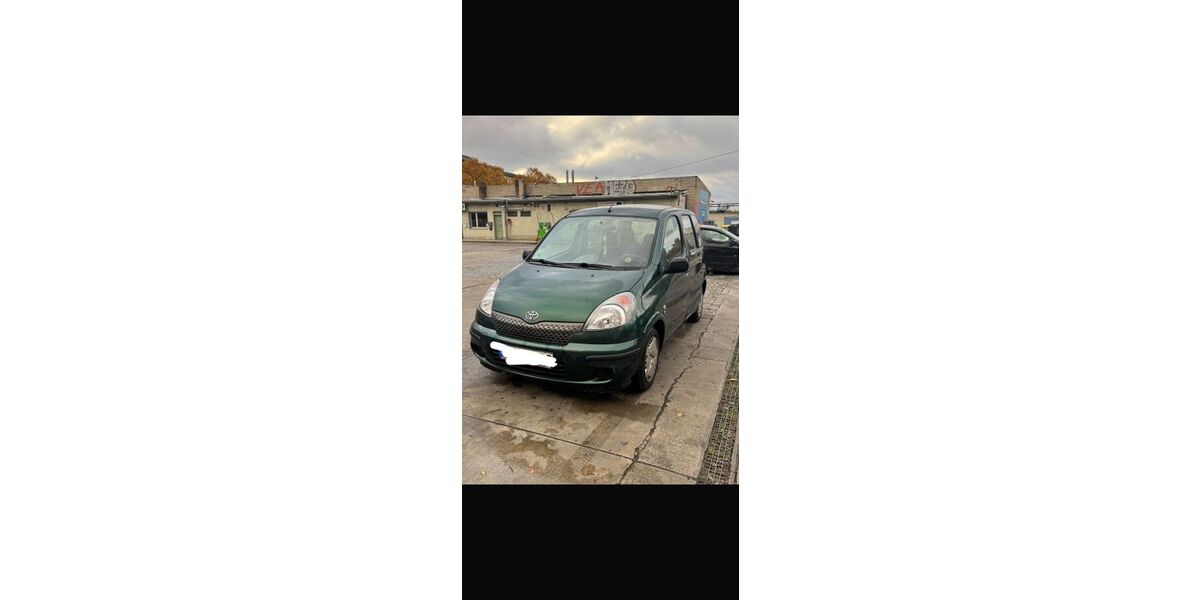 Toyota Verso 126.000 km 3.000 &euro; Berlin 10559