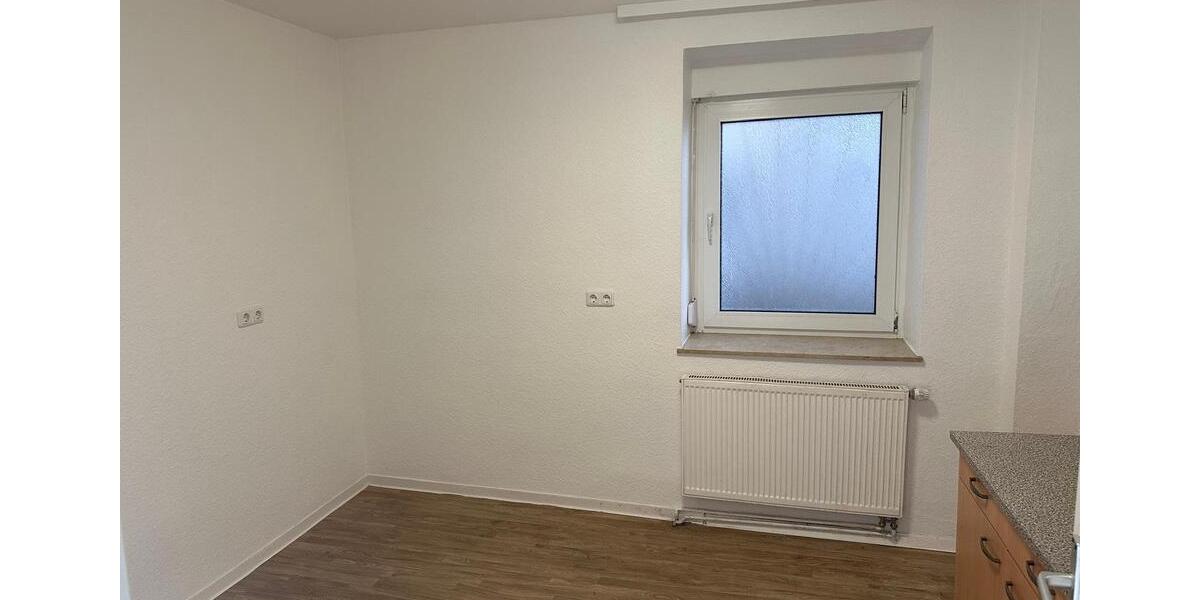 Erdgeschoßwohnung Hanau Groß-Steinheim - 3 Zimmer, 73 m&sup2;, 1.100&euro; | Angebot:24781057