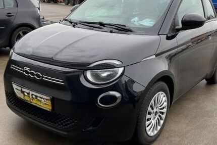 Fiat 500e 12.970 km 11.990 &euro; Lüneburg 21337