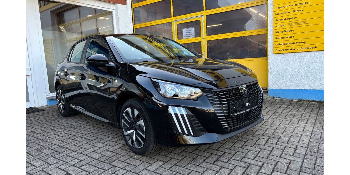 Peugeot 208 4.000 km 18.680 &euro; Lahr 77933