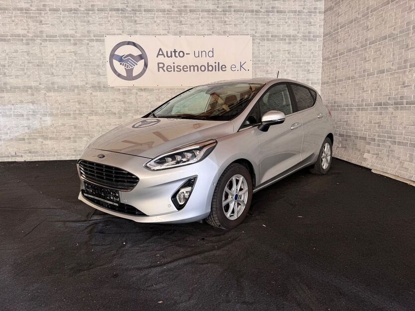 Ford Fiesta 61.175 km 12.800 € Spaichingen 78549