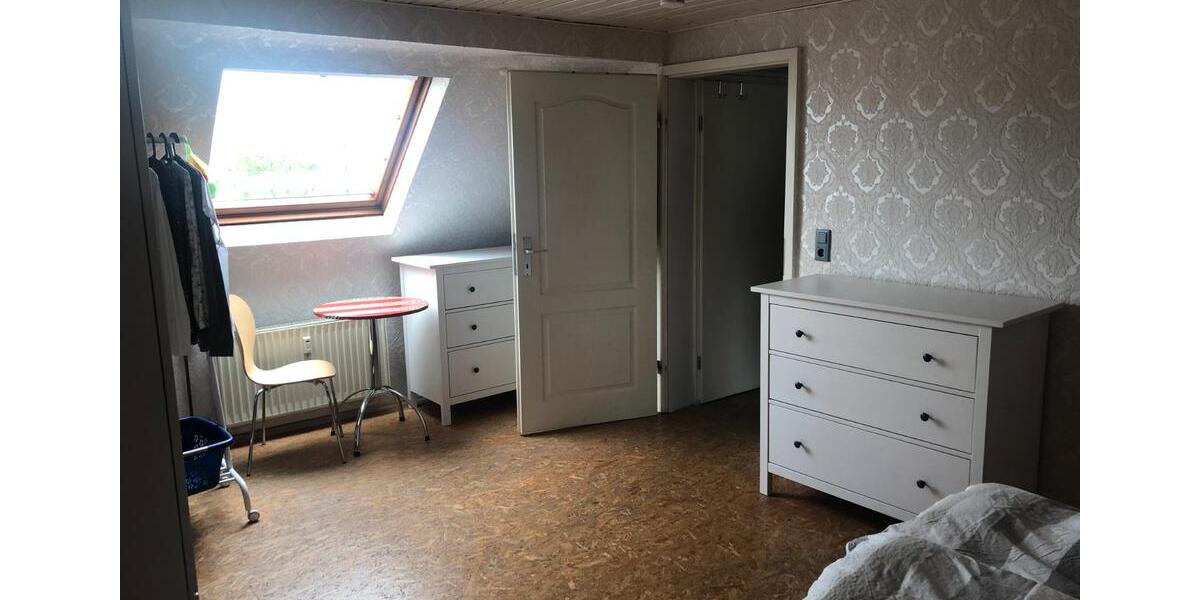Dachgeschoßwohnung Worms - 2 Zimmer, 70 m&sup2;, 630&euro; | Angebot:26552155