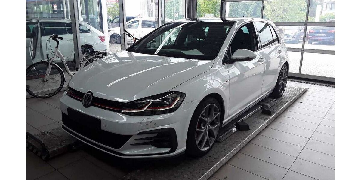 VW Golf 88.430 km 23.930 &euro; Wolfratshausen 82515