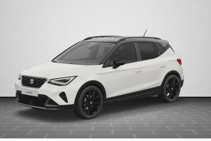 Seat Arona 4.900 km 29.490 &euro; Saarbrücken 66115