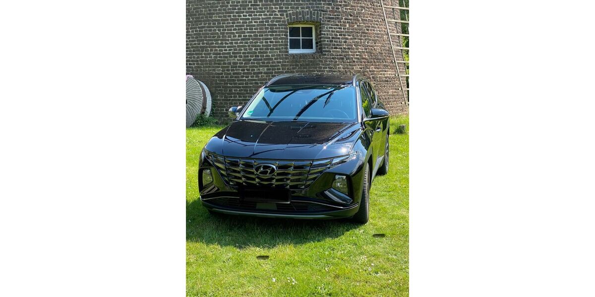 Hyundai TUCSON 27.500 km 27.400 &euro; Duisburg 47199
