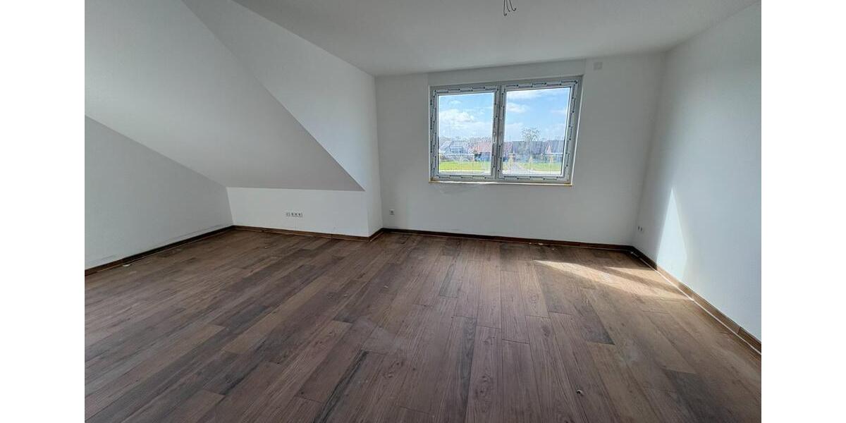 Dachgeschoßwohnung Ostbevern - 2 Zimmer, 81 m&sup2;, 1.035&euro; | Angebot:25933368
