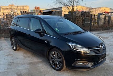 Opel Zafira 98.500 km 9.999 &euro; Potsdam 14478