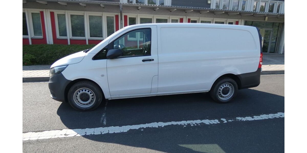 Mercedes-Benz Vito 82.000 km 21.301 &euro; Waldsassen 95652