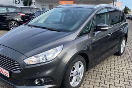 Ford S-Max 113.500 km 13.990 € Butzbach 35510