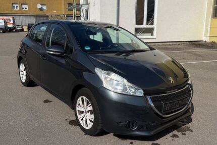 Peugeot 208 118.000 km 2.450 &euro; Möglingen 71696