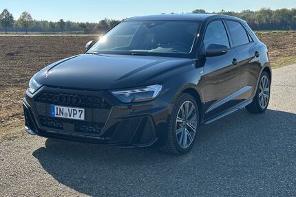 Audi A1 13.500 km 32.000 &euro; Ingolstadt 85051