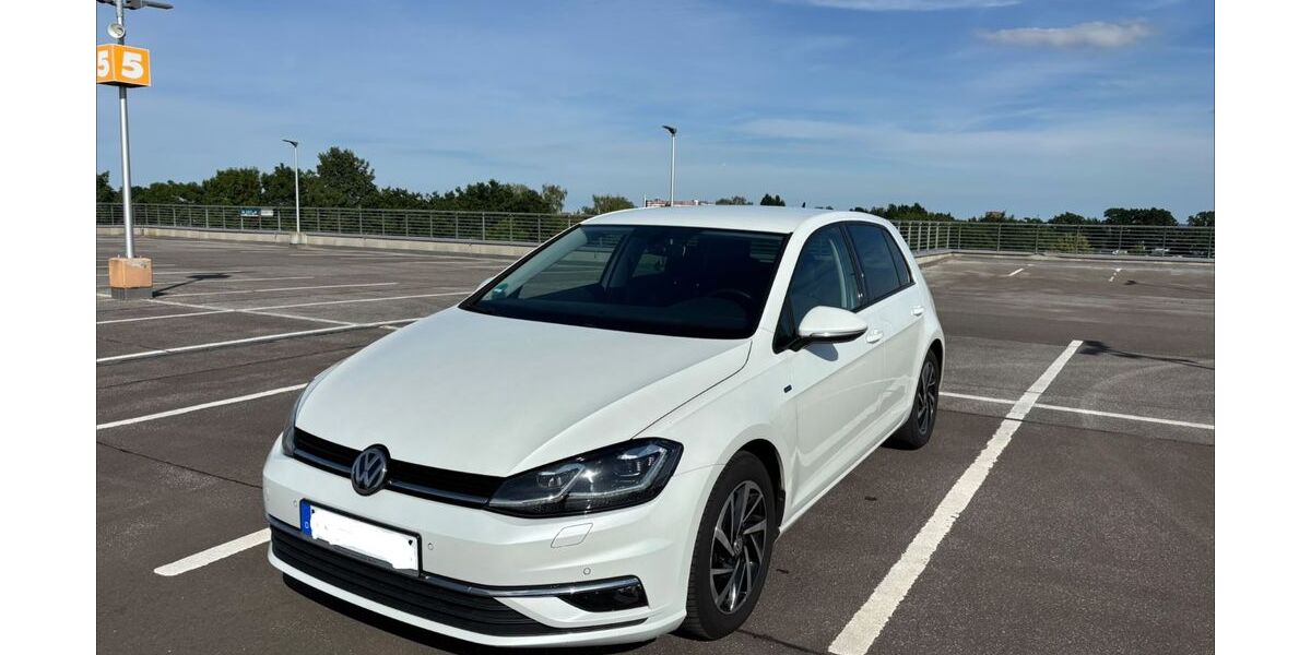 VW Golf 118.000 km 16.000 &euro; Lübeck 23558