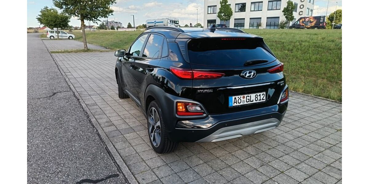 Hyundai KONA 102.000 km 17.800 &euro; Burghausen 84489