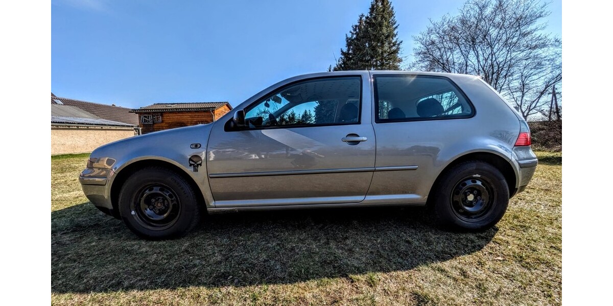 VW Golf 214.503 km 1.999 &euro; Hähnichen 02923