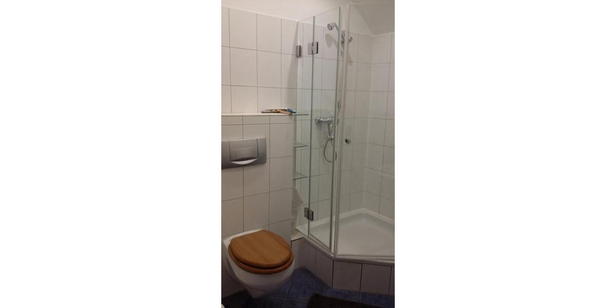 Dachgeschoßwohnung Nettetal - 2 Zimmer, 42 m&sup2;, 720&euro; | Angebot:25397423