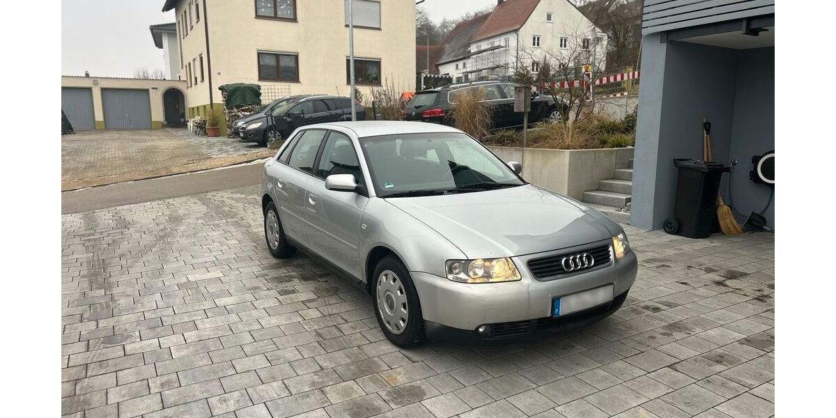 Audi A3 158.500 km 2.200 &euro; Binswangen 86637