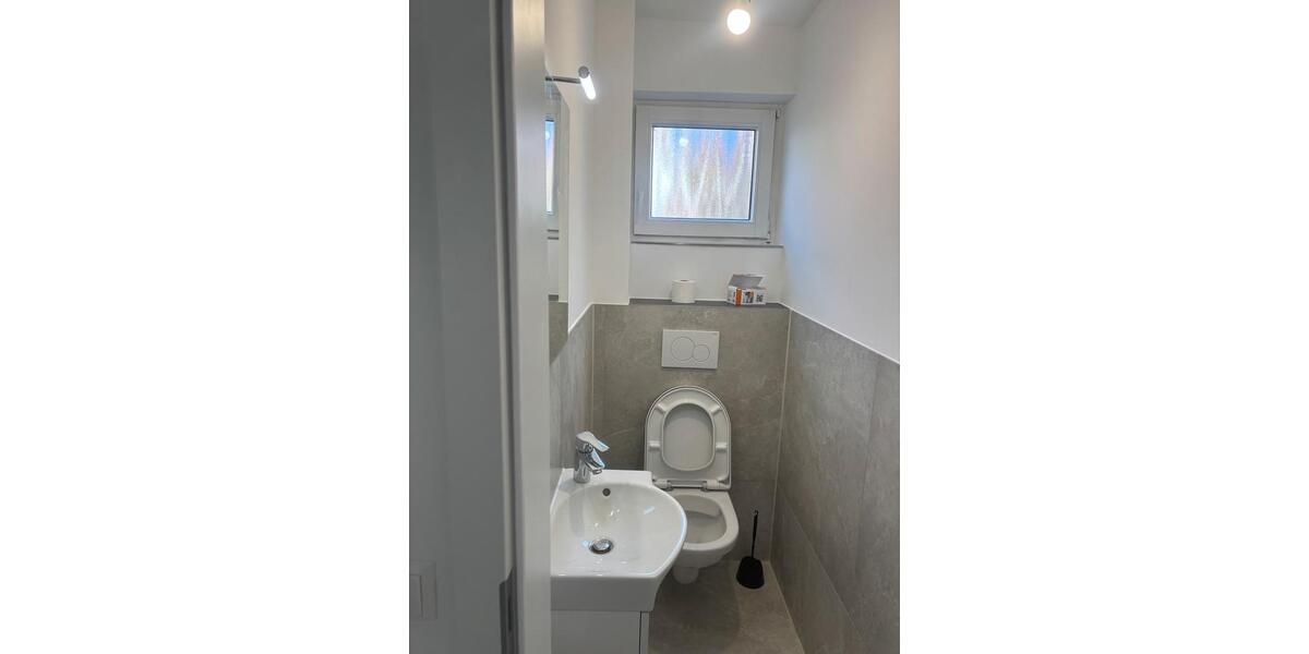 Doppelhaushälfte Filderstadt - 4.5 Zimmer, 135 m&sup2;, 2.200&euro; | Angebot:25551385