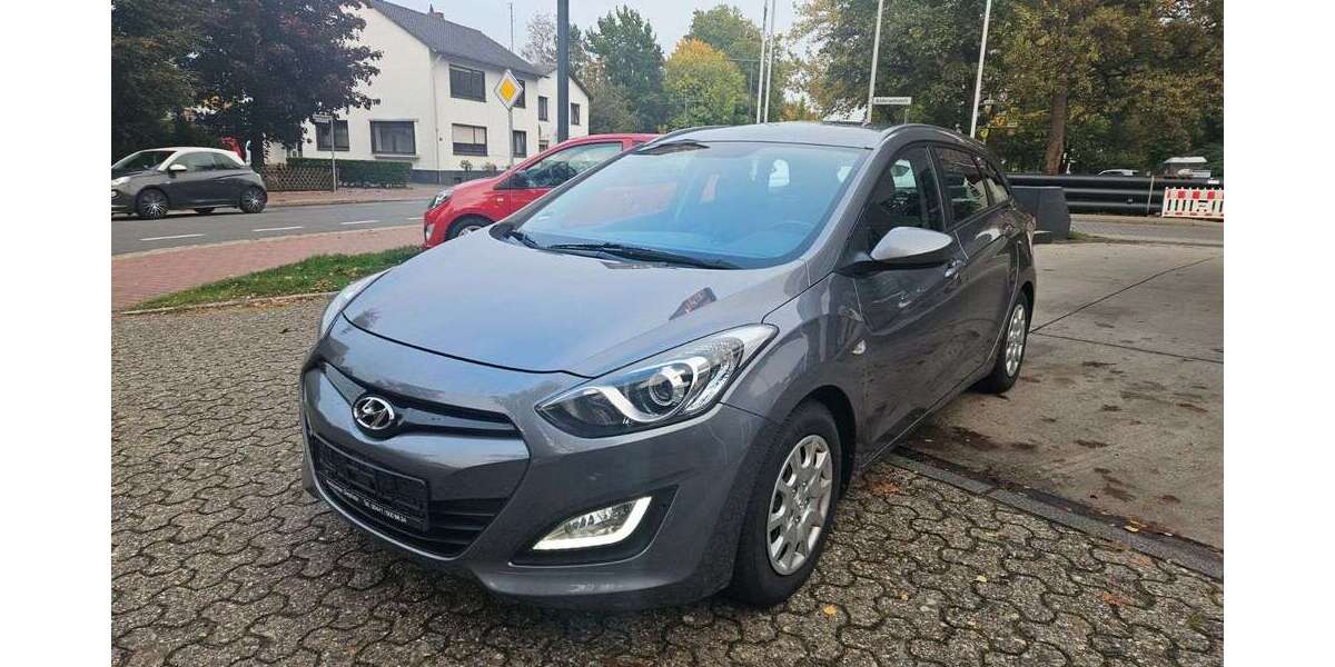 Hyundai i30 182.000 km 4.700 &euro; Diepholz 49356