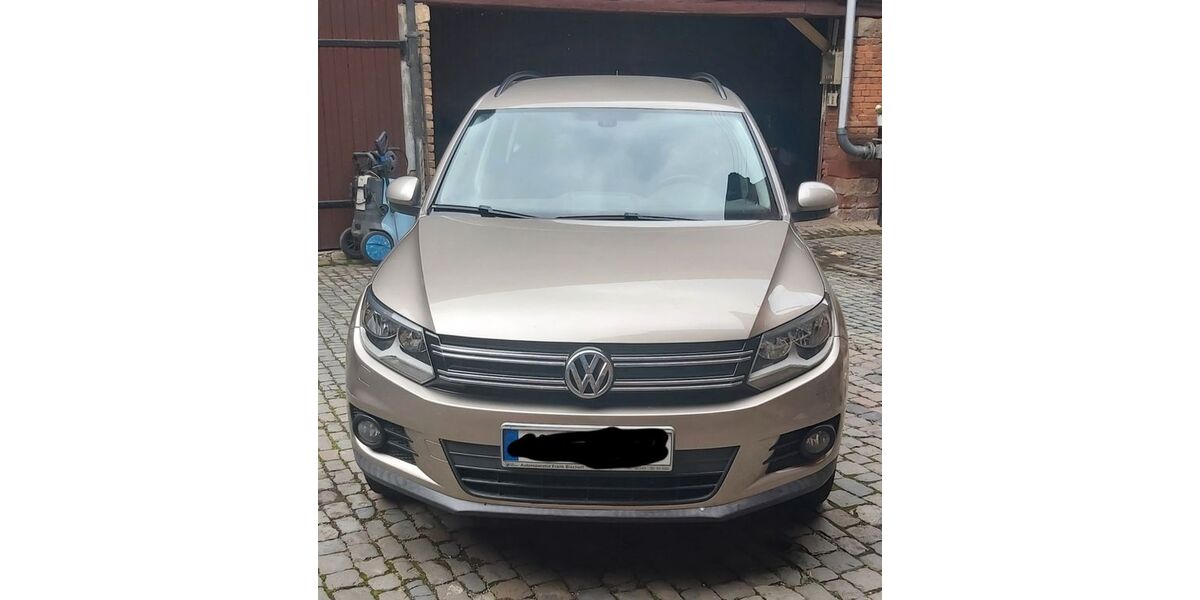VW Tiguan 141.100 km 8.200 &euro; Rohrbach 76865