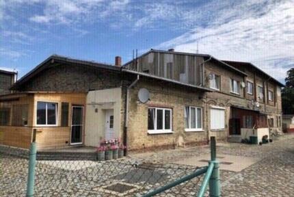 Helle große 3R Whg 88,0m² 1.OG ab 01.06.25 in Lübz zu vermieten