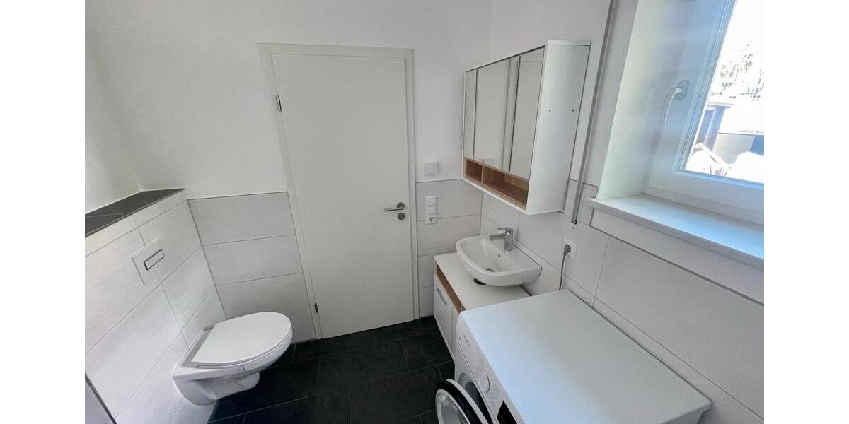 Einfamilienhaus Passau Maierhof - 8 Zimmer, 193 m&sup2;, 2.300&euro; | Angebot:26320941