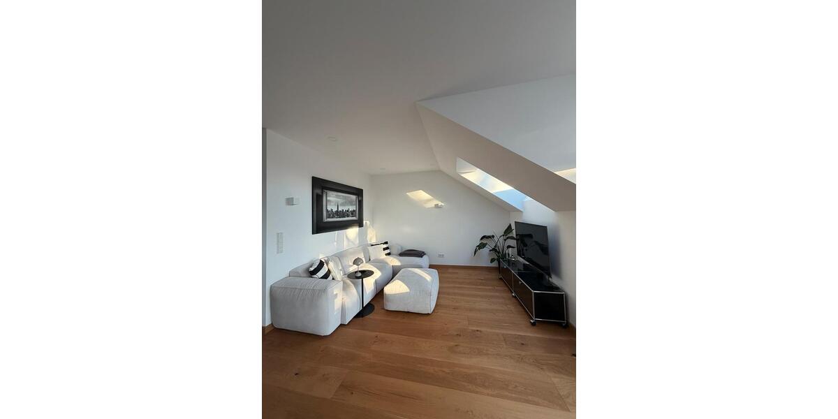 Etagenwohnung Isernhagen - 2.5 Zimmer, 84 m&sup2;, 1.598&euro; | Angebot:26375696