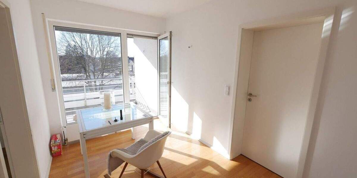 Etagenwohnung Brilon - 2 Zimmer, 64 m&sup2;, 165.000&euro; | Angebot:25683668