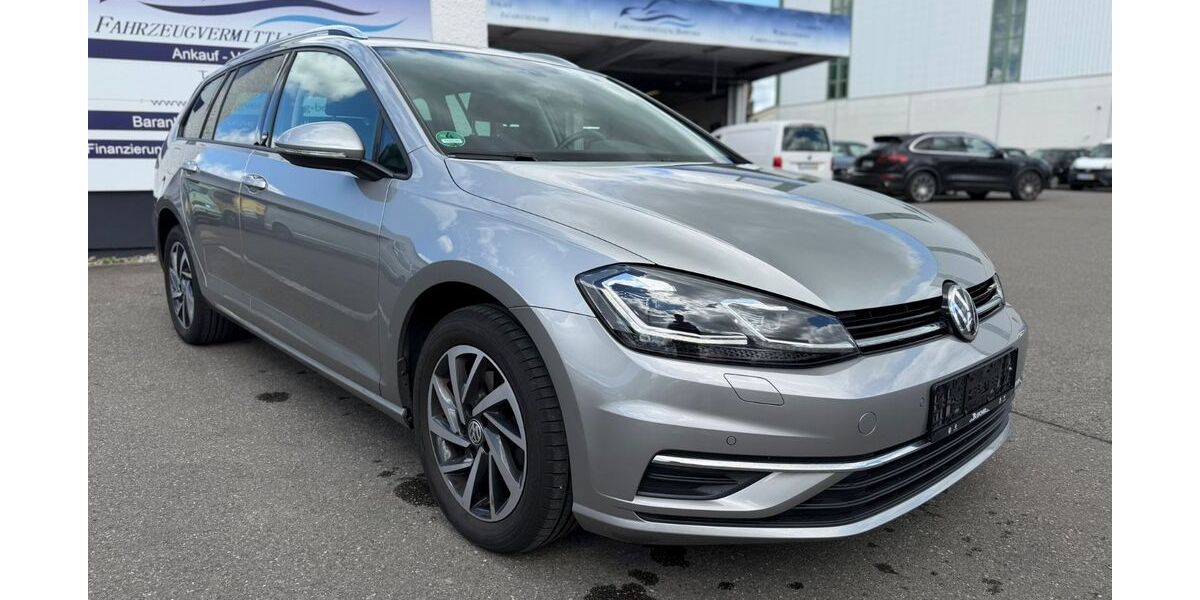VW Golf 132.877 km 10.900 &euro; Ravensburg 88214