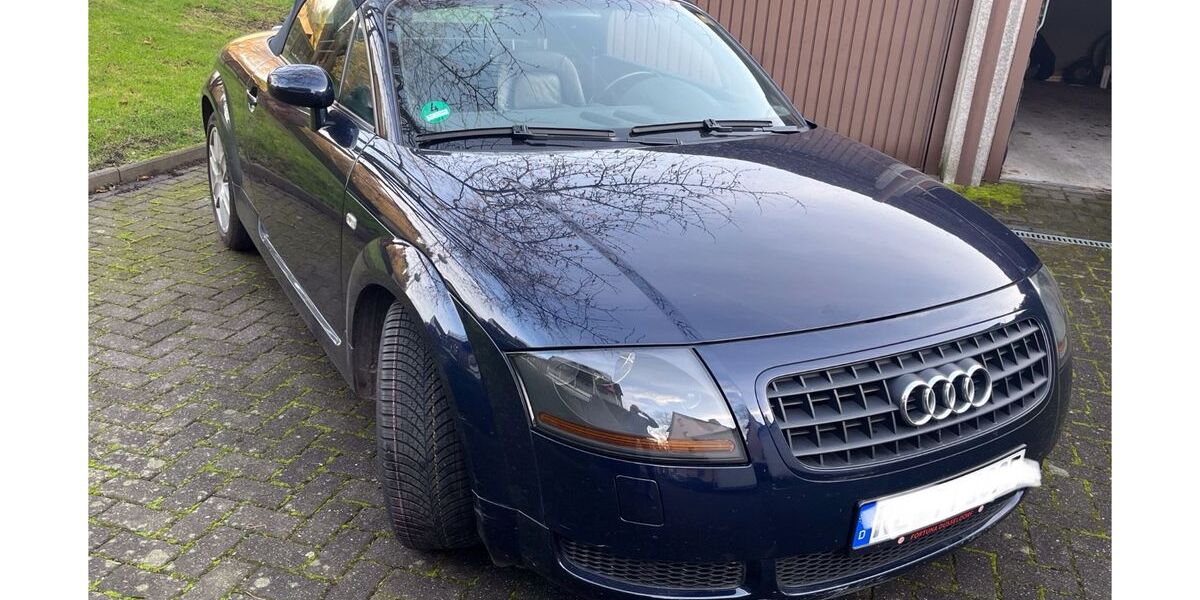 Audi TT 136.000 km 6.990 &euro; Recklinghausen 45657