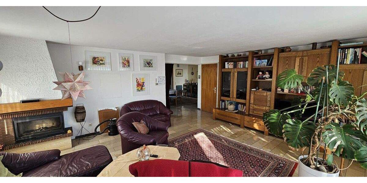 Zugreifen - Geräumiges Einfamilienhaus mit großem Garten zentral in Crailsheim zu verkaufen 7 zimmer