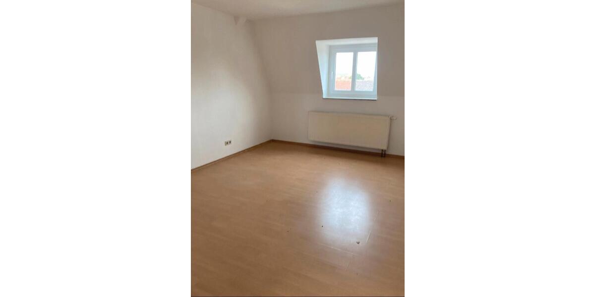 Dachgeschoßwohnung Dessau-Roßlau Brambach - 3 Zimmer, 600&euro; | Angebot:22401067