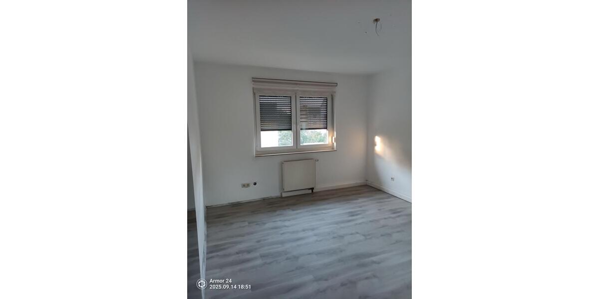 Etagenwohnung Baunatal - 4 Zimmer, 126 m&sup2;, 1.250&euro; | Angebot:26326802