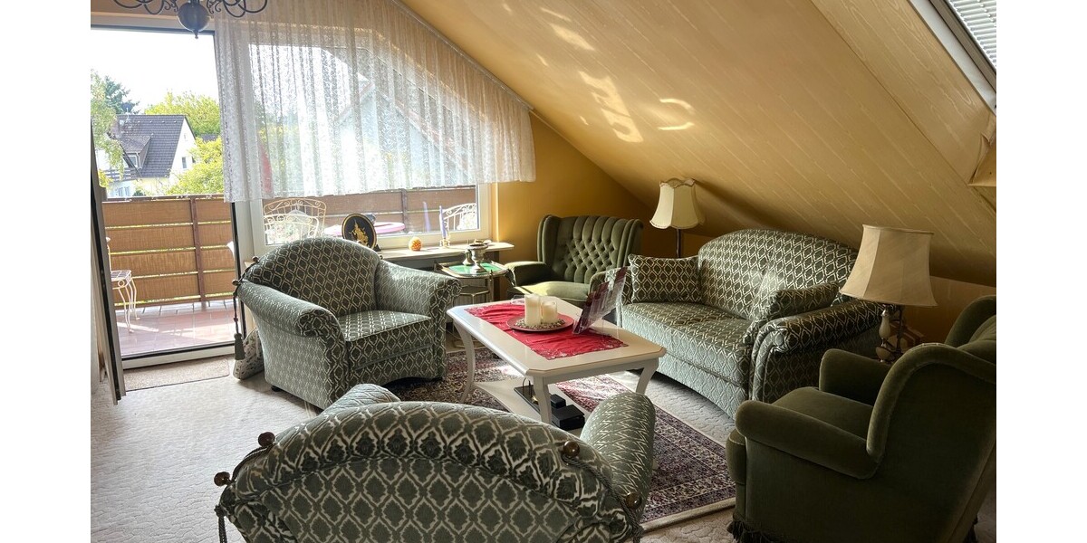 Attraktives Zweifamilienhaus mit Potenzial in bester Lage von Mühlheim! 8 zimmer