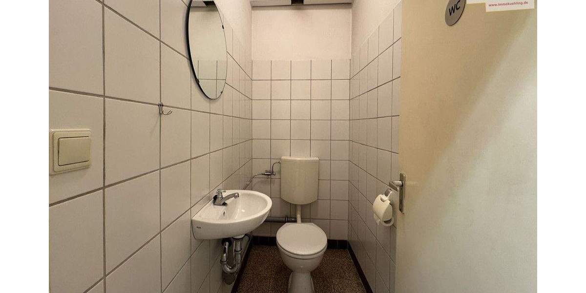 Einfamilienhaus Goldenstedt - 8 Zimmer, 232 m&sup2;, 319.000&euro; | Angebot:25738567