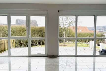 Haus Osterburken - 5.5 Zimmer, 159 m&sup2;, 1.570&euro; | Angebot:25057894