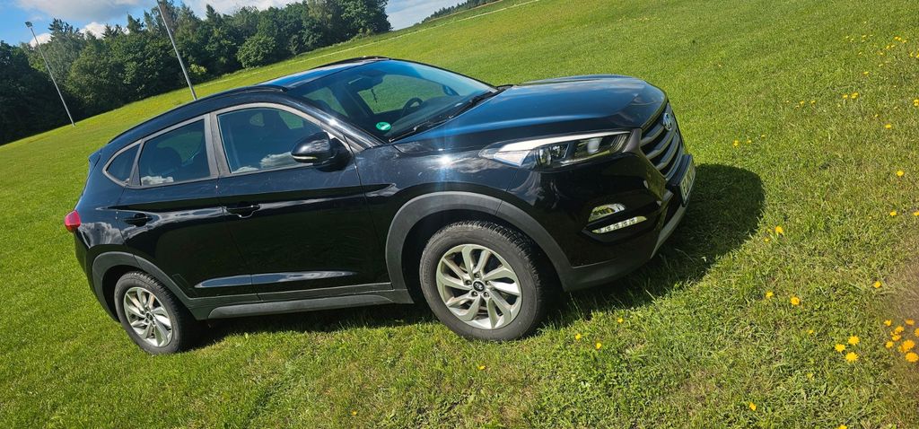 Hyundai TUCSON 135.500 km 14.500 &euro; Denkendorf 85095