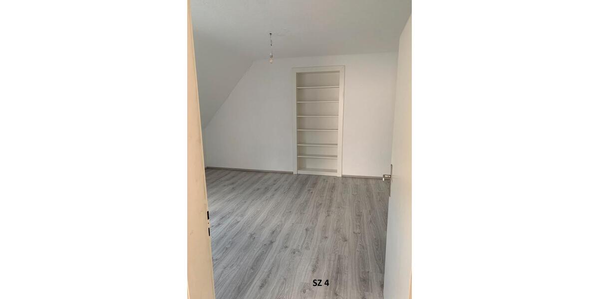 Einfamilienhaus Rammelsbach - 9 Zimmer, 160 m&sup2;, 183.000&euro; | Angebot:27297886