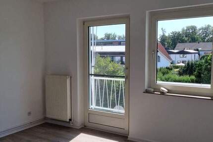 Wohnung Lage - 3 Zimmer, 64 m&sup2;, 595&euro; | Angebot:24909775