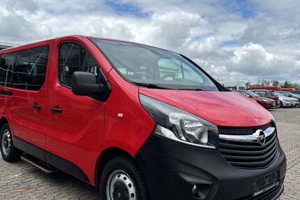 Opel Vivaro 115.000 km 12.488 &euro; Rheinbach 53359
