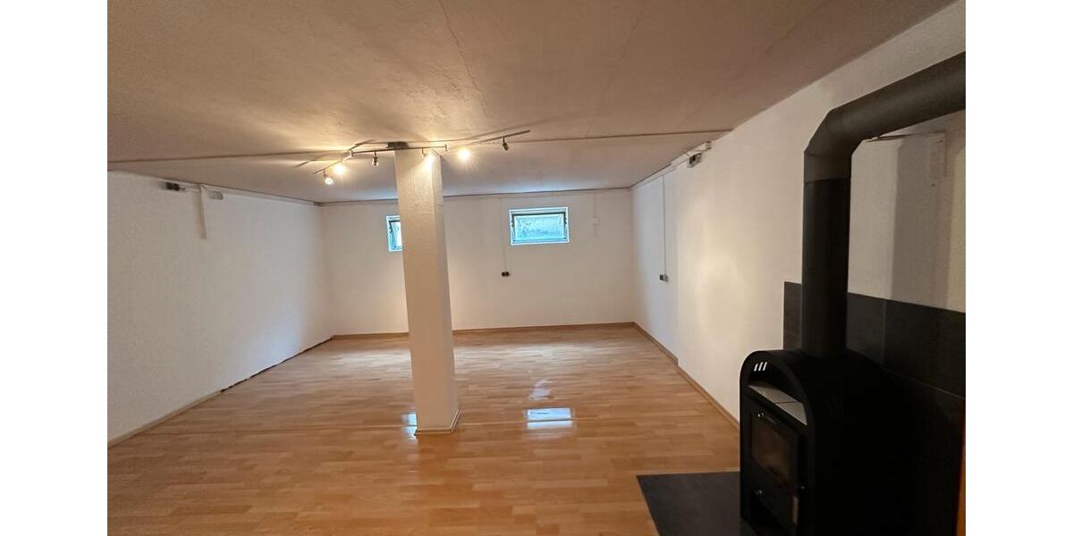 Etagenwohnung Ergolding - 4.5 Zimmer, 100 m&sup2;, 1.390&euro; | Angebot:24679880