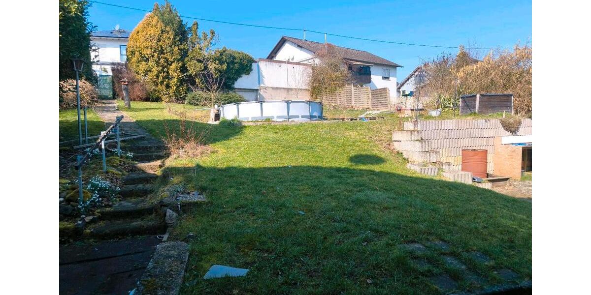 Einfamilienhaus Nentershausen - 3 Zimmer, 110 m&sup2;, 750&euro; | Angebot:26038648