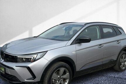 Opel Grandland (X) 11.900 km 22.990 &euro; Erfurt OT Gispersleben 99091