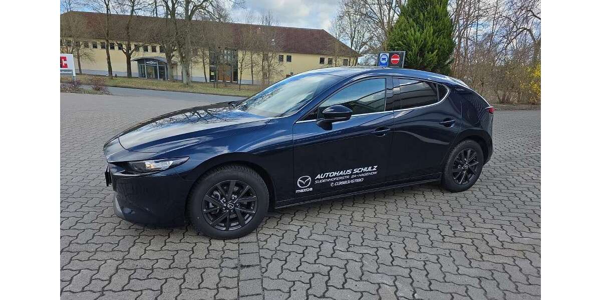 Mazda 3 8.827 km 24.990 &euro; Hagenow 19230