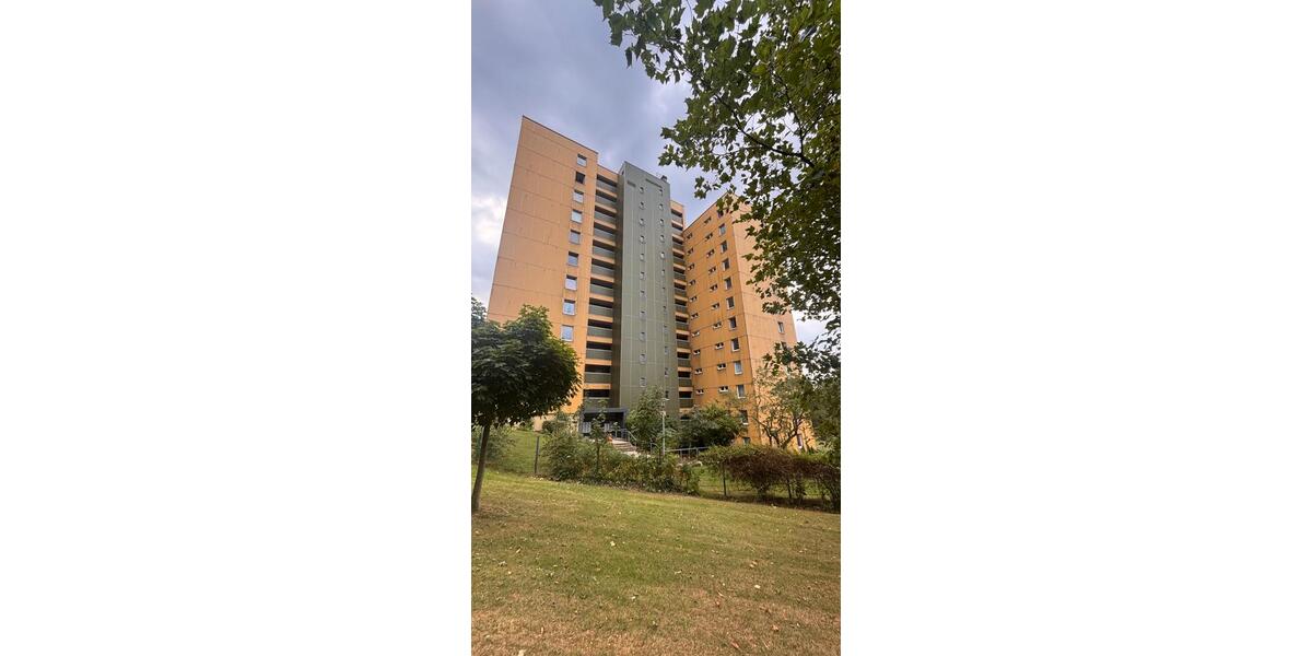 Erdgeschoßwohnung Lemgo - 4 Zimmer, 94 m&sup2;, 141.000&euro; | Angebot:27446908