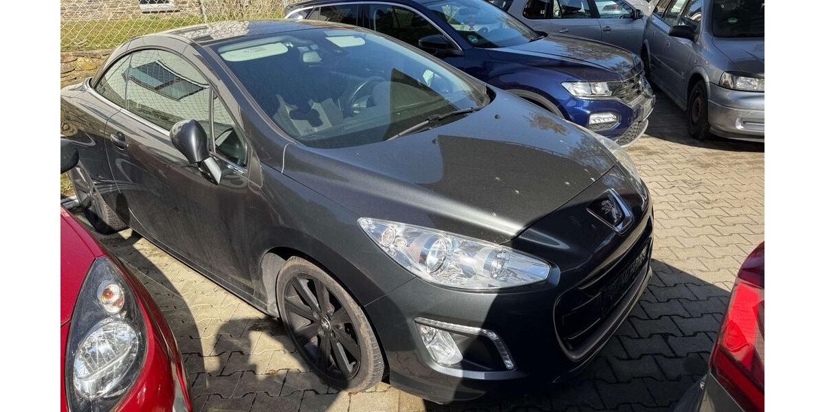 Peugeot 308 115.000 km 9.199 &euro; Eppstein 65817